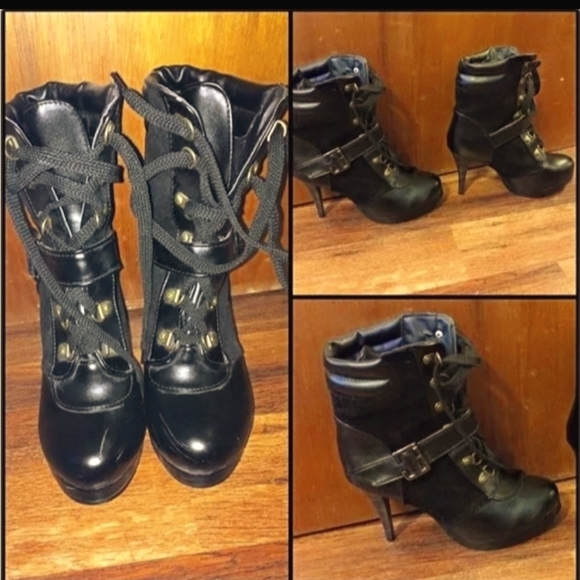 Black Laced Bootie Combat Ankle Boots Heels - Picture 1 of 2